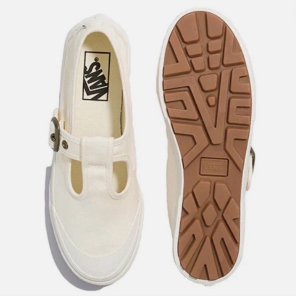 Vans Cream Mary Jane buckle Shoes womens 5.5 new